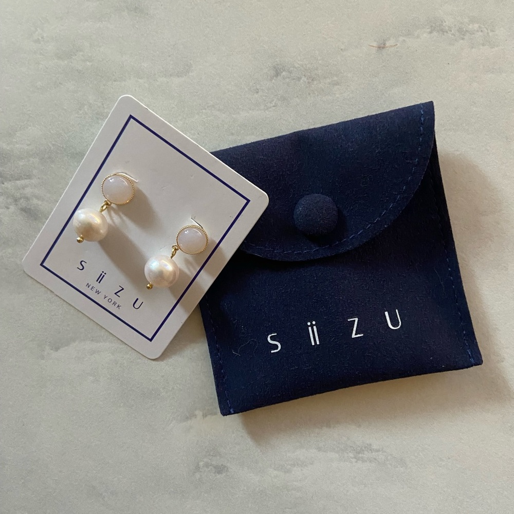 NWT Sizu Freshwater Pearl Earrings